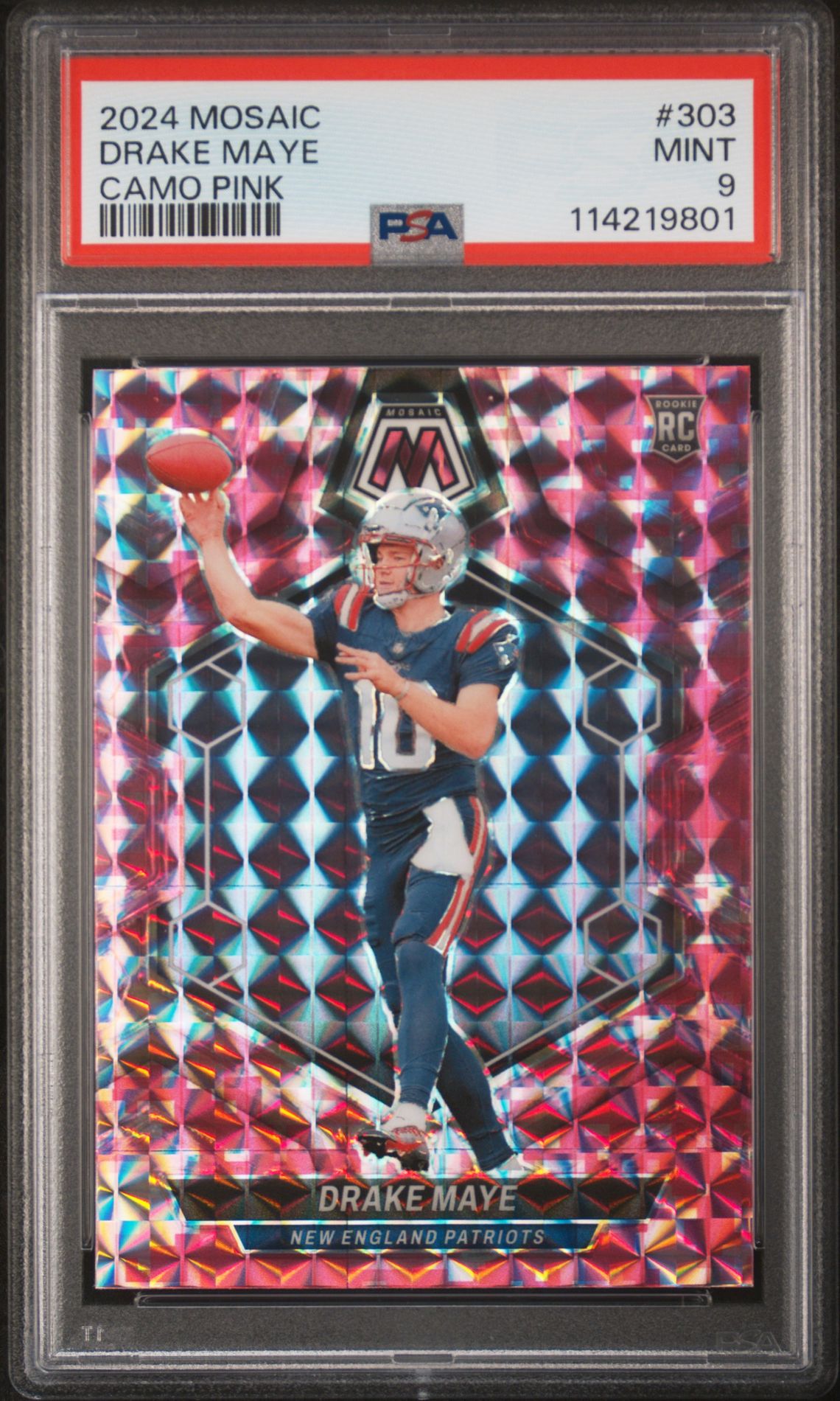 2024 Panini Mosaic Drake Maye #303 (Camo Pink) Mint 9 front