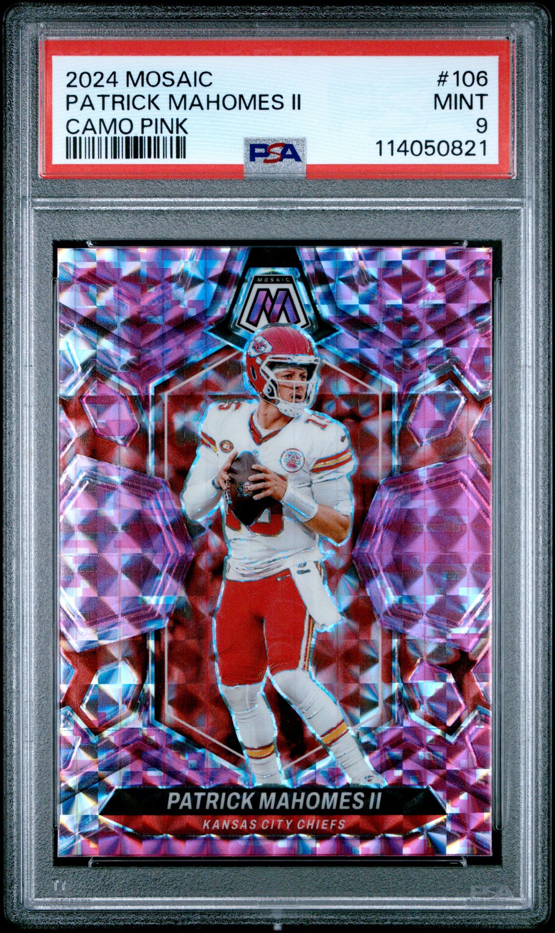 2024 Panini Mosaic Patrick Mahomes Ii #106 (Camo Pink) Mint 9 front