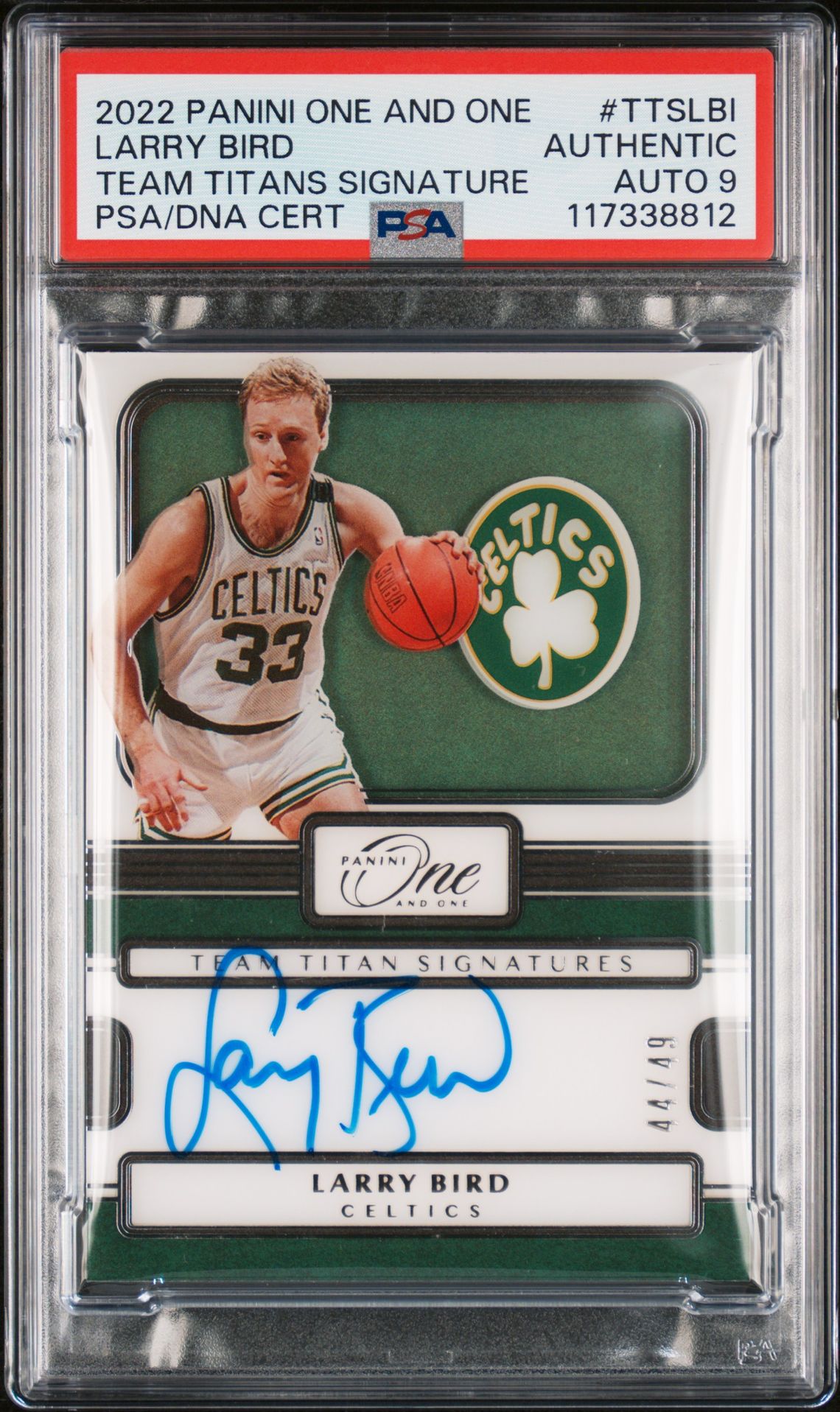 2022 Panini One And One Team Titans Signatures Larry Bird #Ttslbi N0: Authentic front