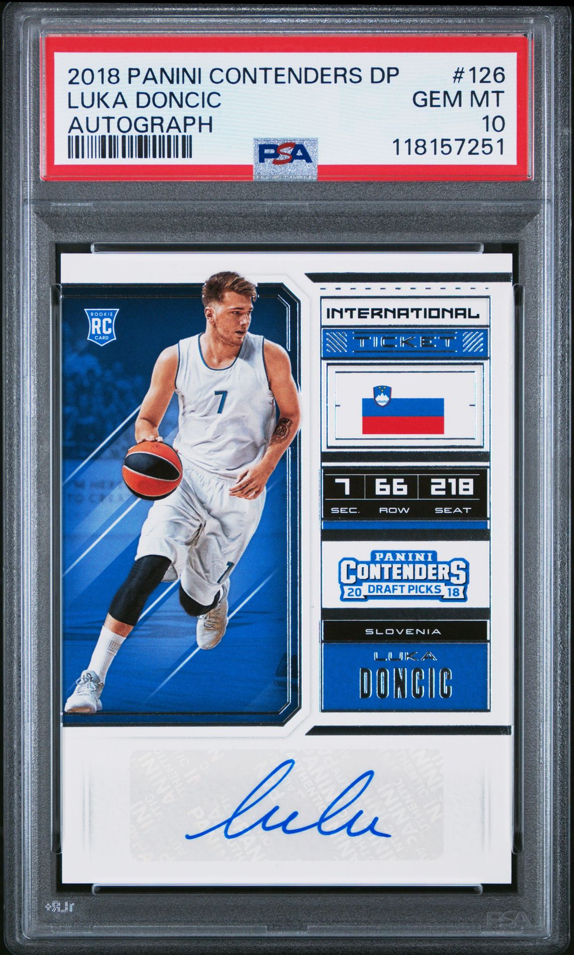 2018 Panini PANINI CONTENDERS DRAFT PICKS AUTOGRAPH #126 Luka Doncic front