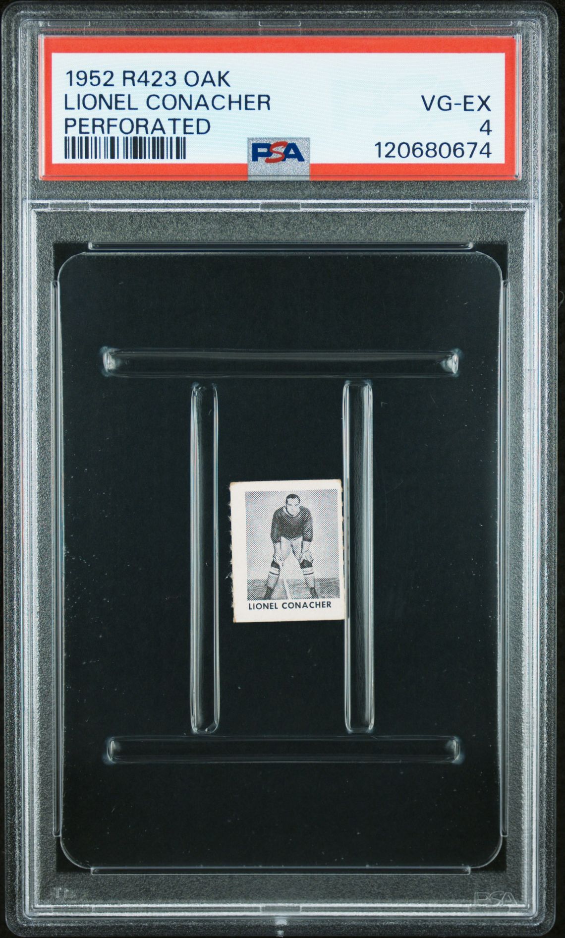1952 R423 Oak Perforated Lionel Conacher (Perforated) Vg-Ex 4 front