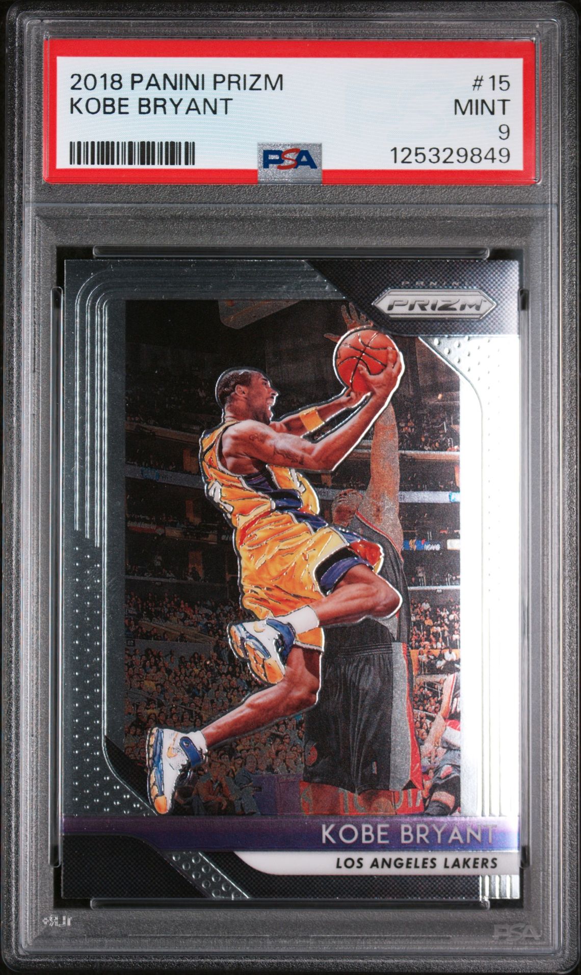 2018 Panini PANINI PRIZM #15 Kobe Bryant front