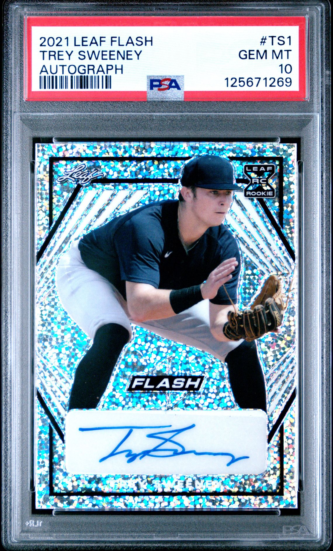 2021 Leaf LEAF FLASH AUTOGRAPHS #TS1 Trey Sweeney front
