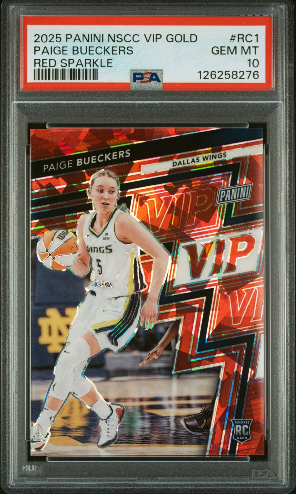 2025 Panini PANINI NATIONAL SPORTS COLLECTORS CONVENTION VIP GOLD RED SPARKLE #RC1 Paige Bueckers front