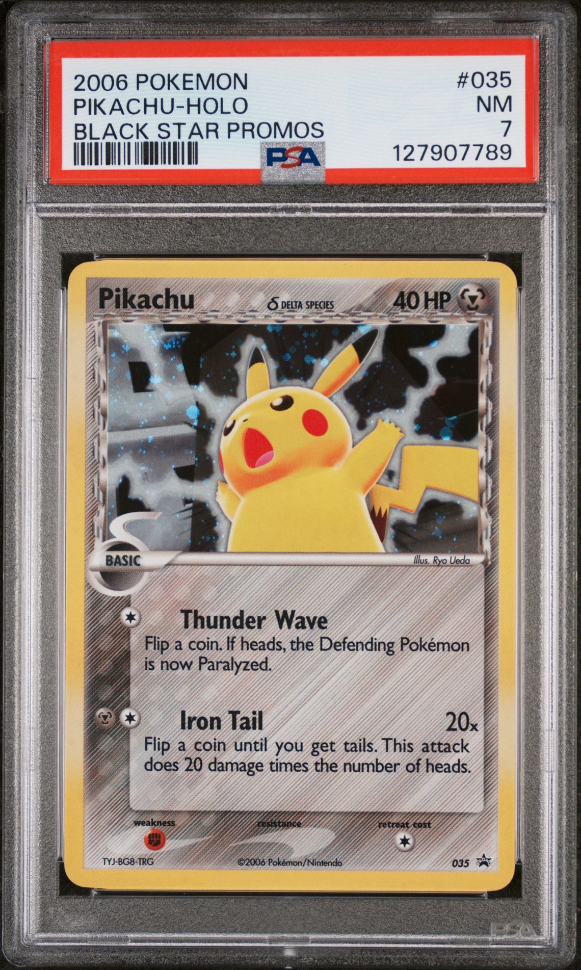 2006 Pokemon POKEMON BLACK STAR PROMOS #035 Pikachu-Holo front