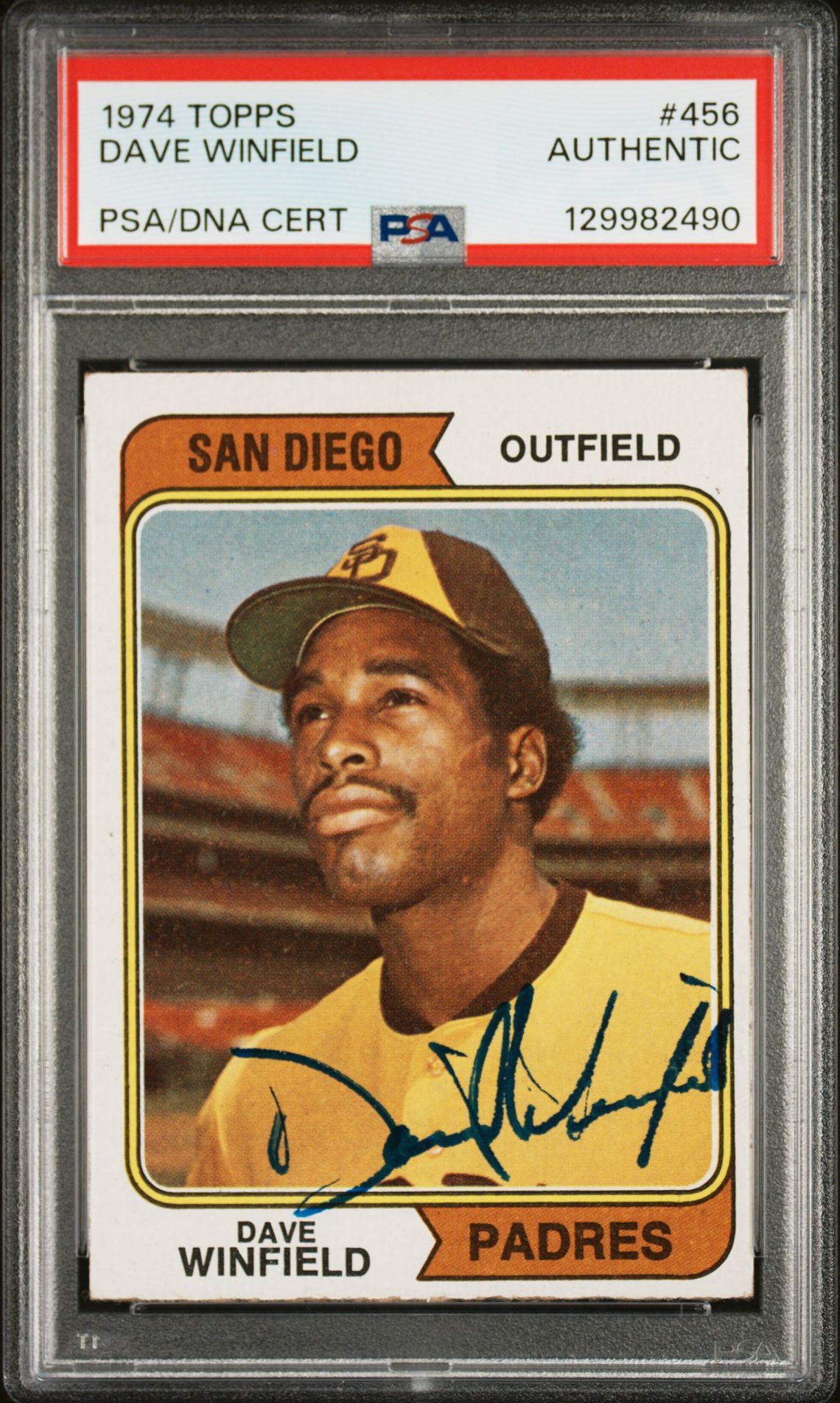 1974 Topps Dave Winfield #456 N0: Authentic front