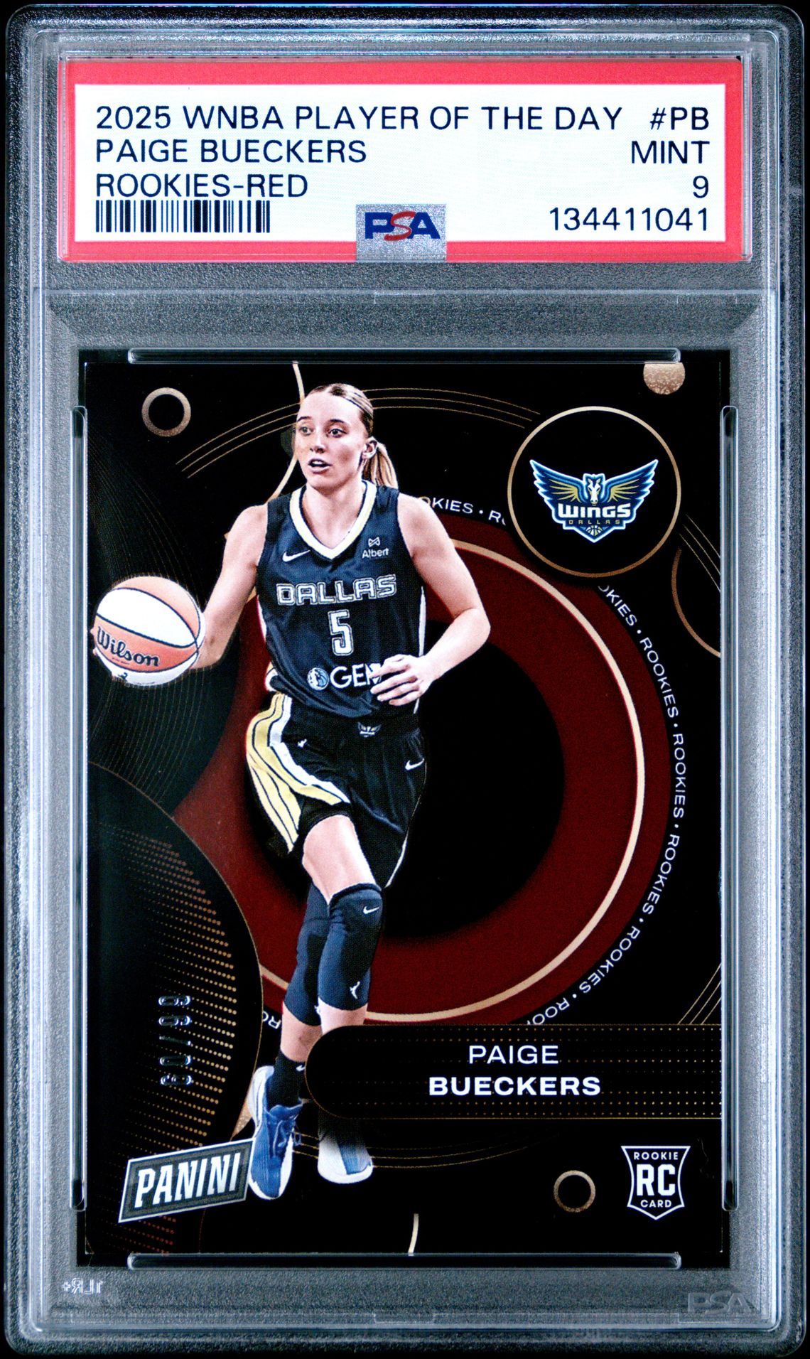 2025 Panini Wnba Player Of The Day Rookies Paige Bueckers #Pb (Rookies-Red) Mint 9 front