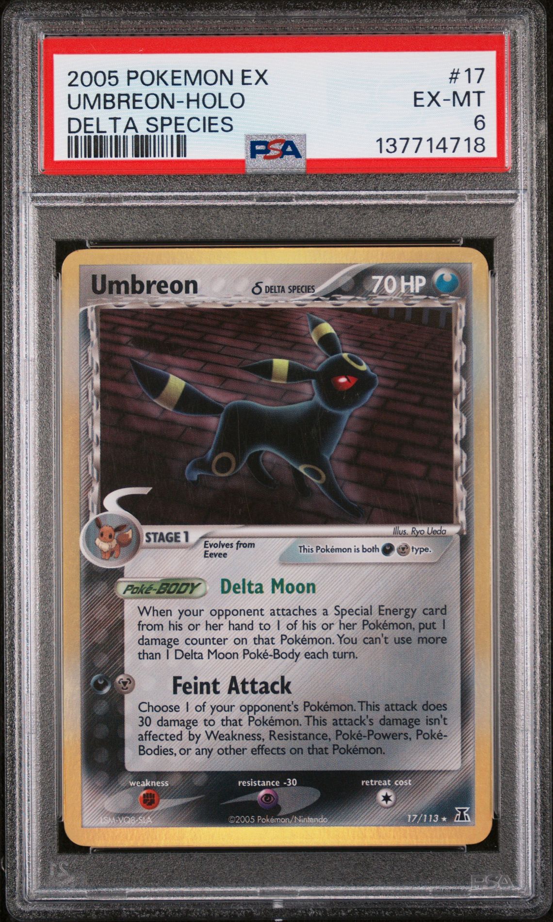 2005 Pokemon EX Delta Species Holo #17 Umbreon front