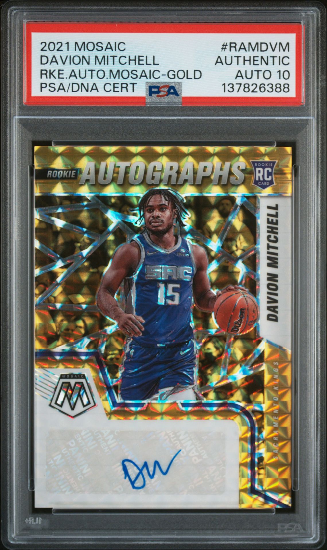 2021 Panini Mosaic Rookie Autographs Mosaic Davion Mitchell #Ramdvm (Rke.auto.mosaic-Gold) N0: Authentic front