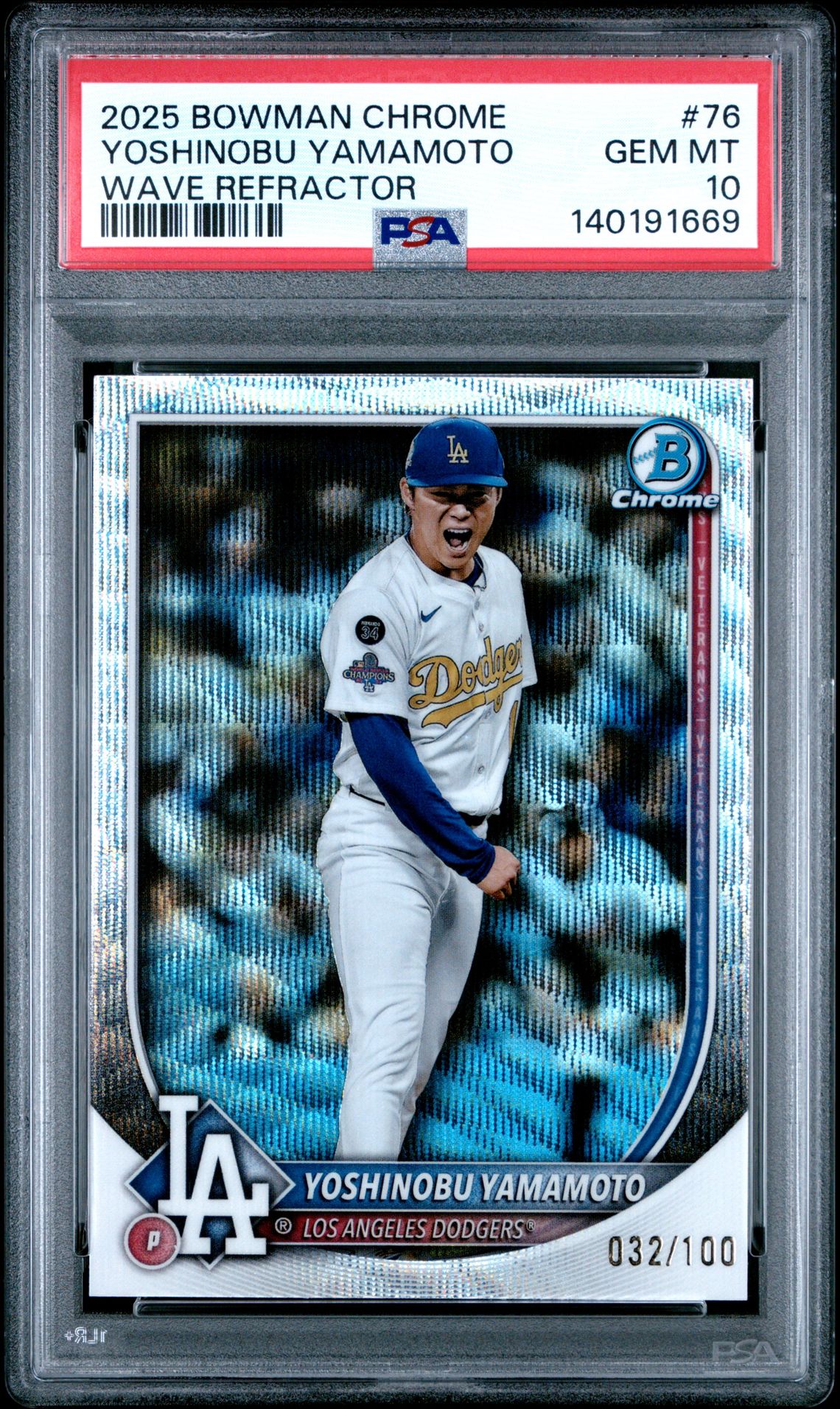 2025 Bowman Chrome Yoshinobu Yamamoto #76 (Wave Refractor) Gem Mt 10 front
