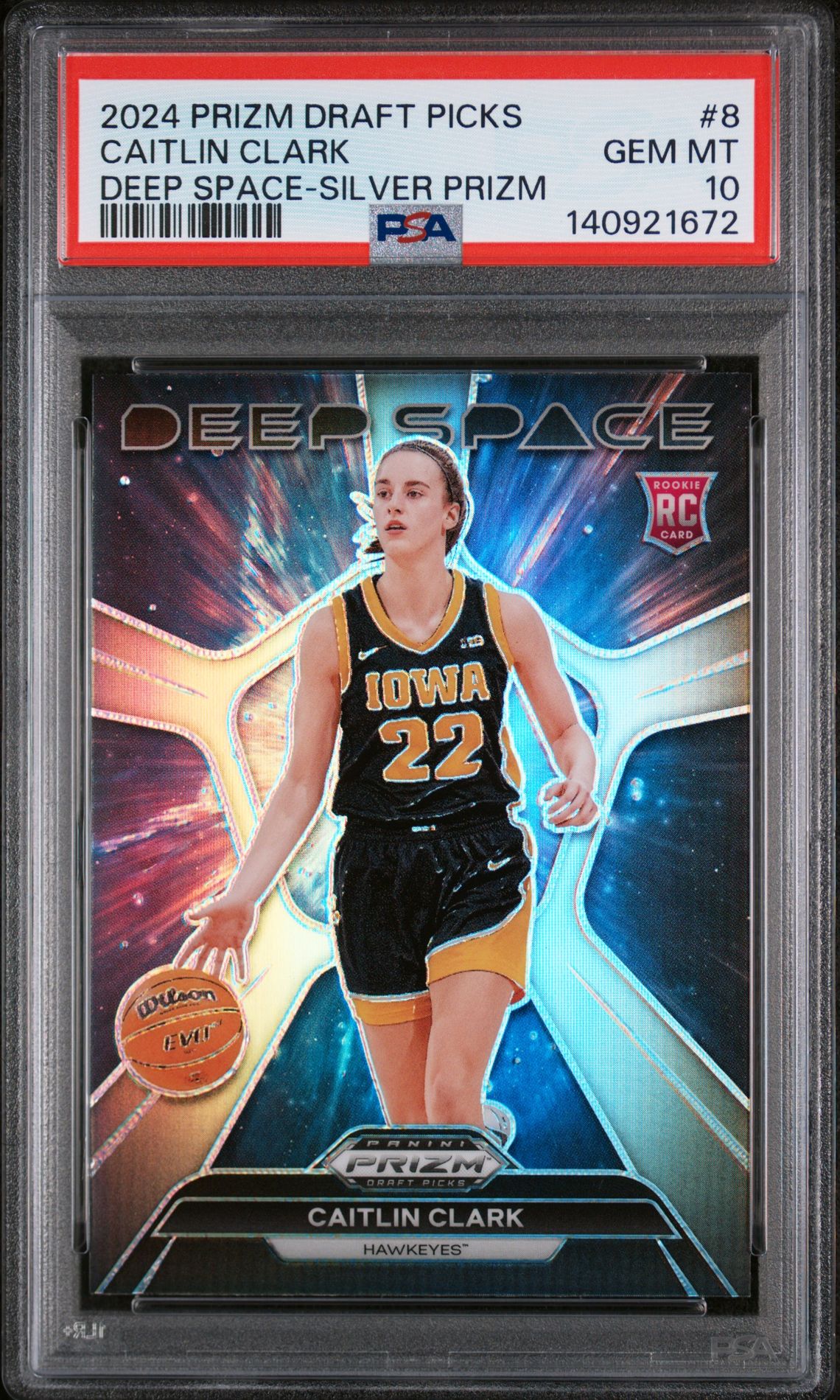 2024 Panini PANINI PRIZM DRAFT PICKS DEEP SPACE SILVER PRIZM #8 Caitlin Clark front
