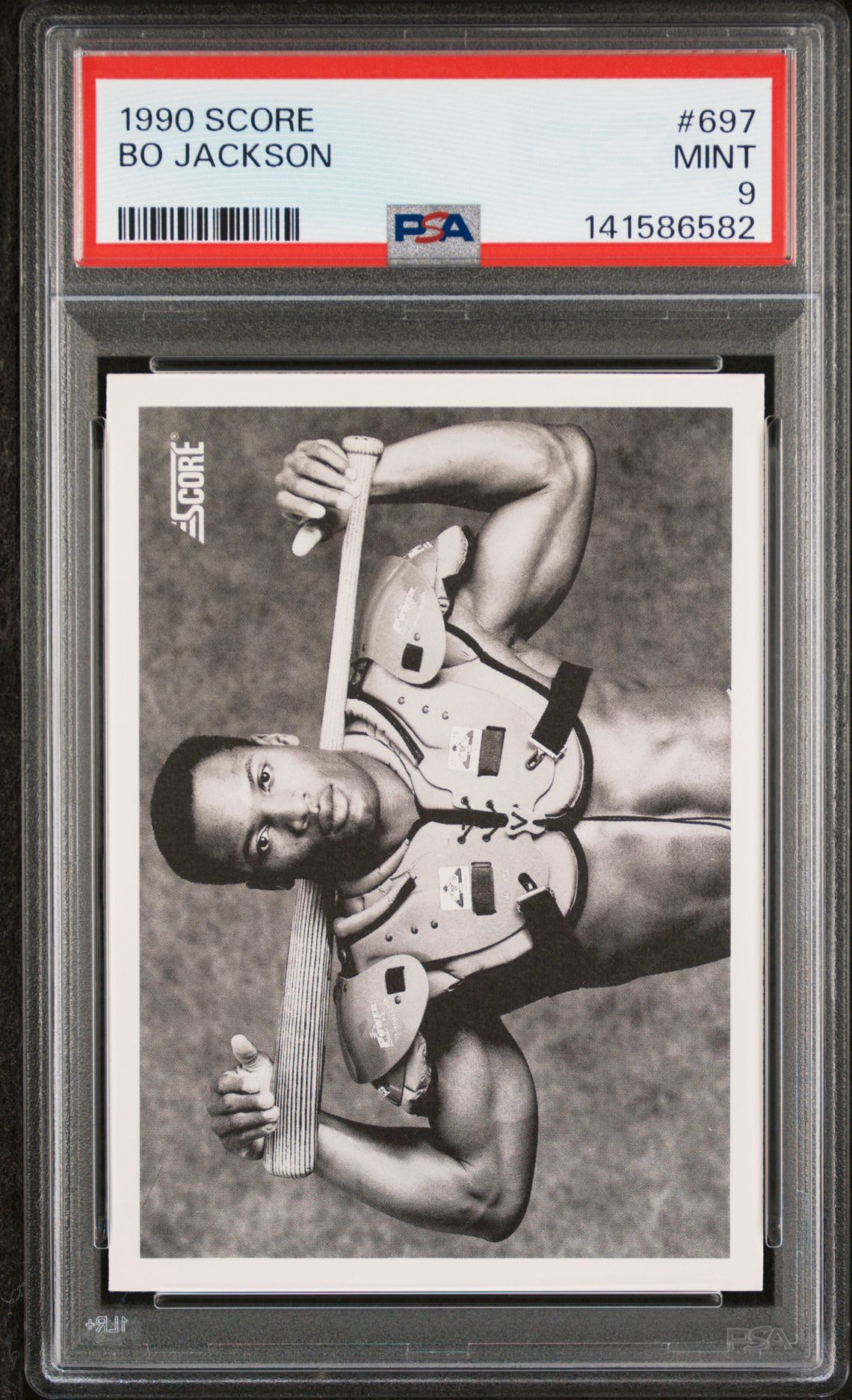 1990 Score SCORE #697 Bo Jackson front