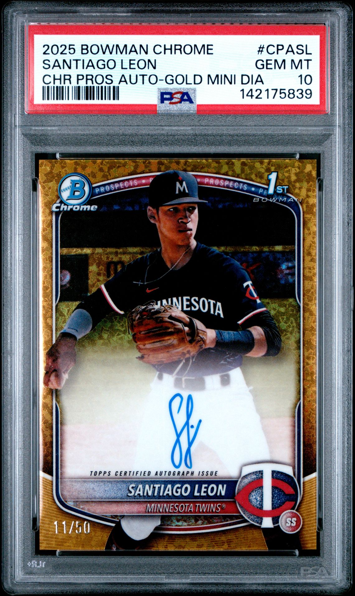 2025 Bowman Chrome Prospect Autographs Santiago Leon #Cpasl (Chr Pros Auto-Gold Mini Dia) Gem Mt 10 front view - PSA graded GEM MT 10