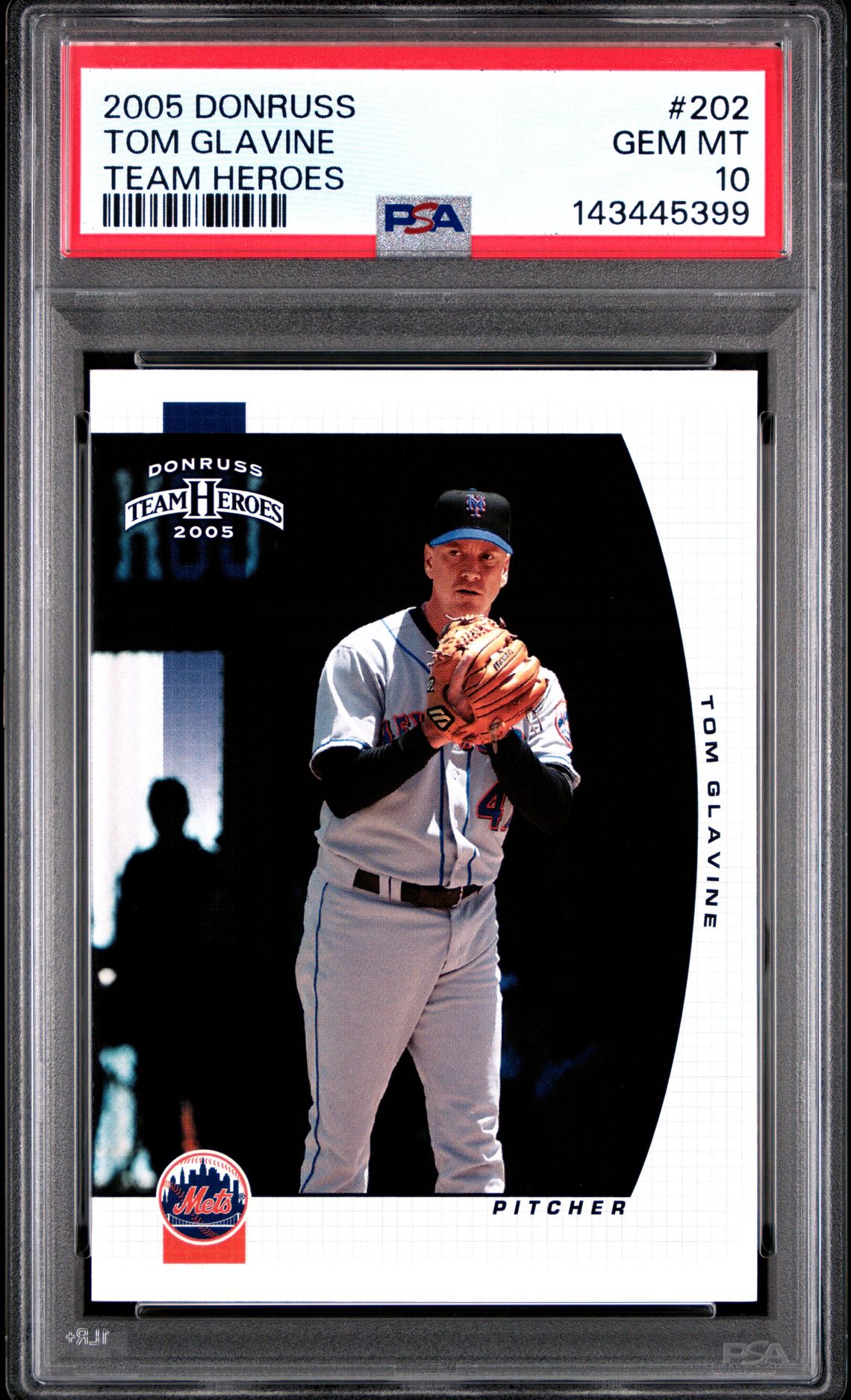 2005 Donruss DONRUSS TEAM HEROES #202 Tom Glavine front
