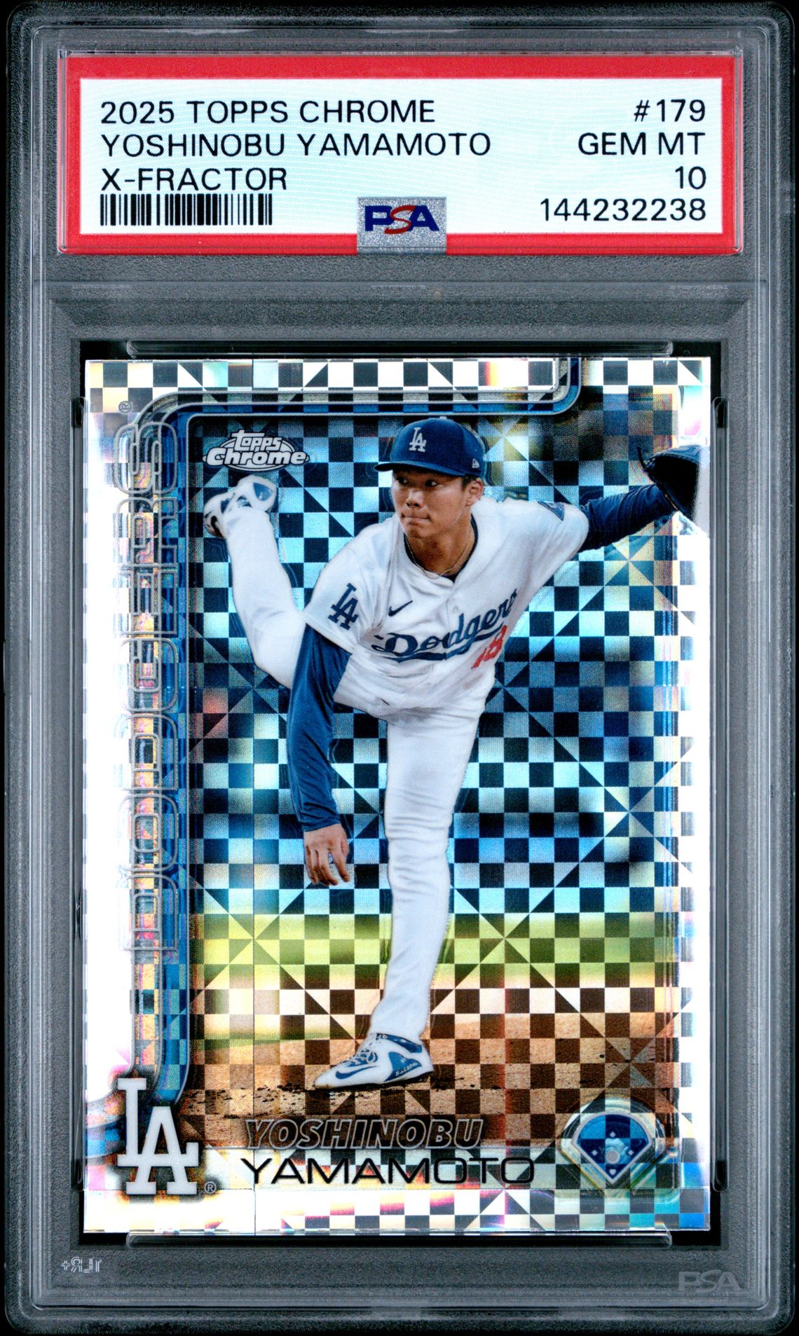 2025 Topps TOPPS CHROME X-FRACTOR #179 Yoshinobu Yamamoto front