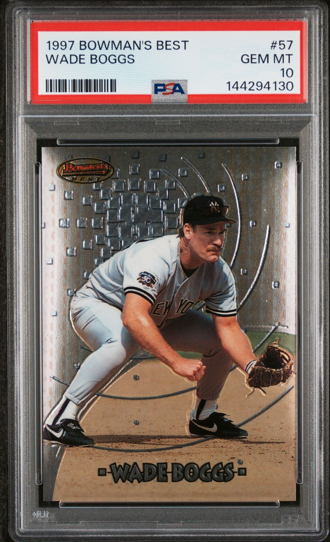 1997 Bowman BOWMAN'S BEST #57 Wade Boggs front
