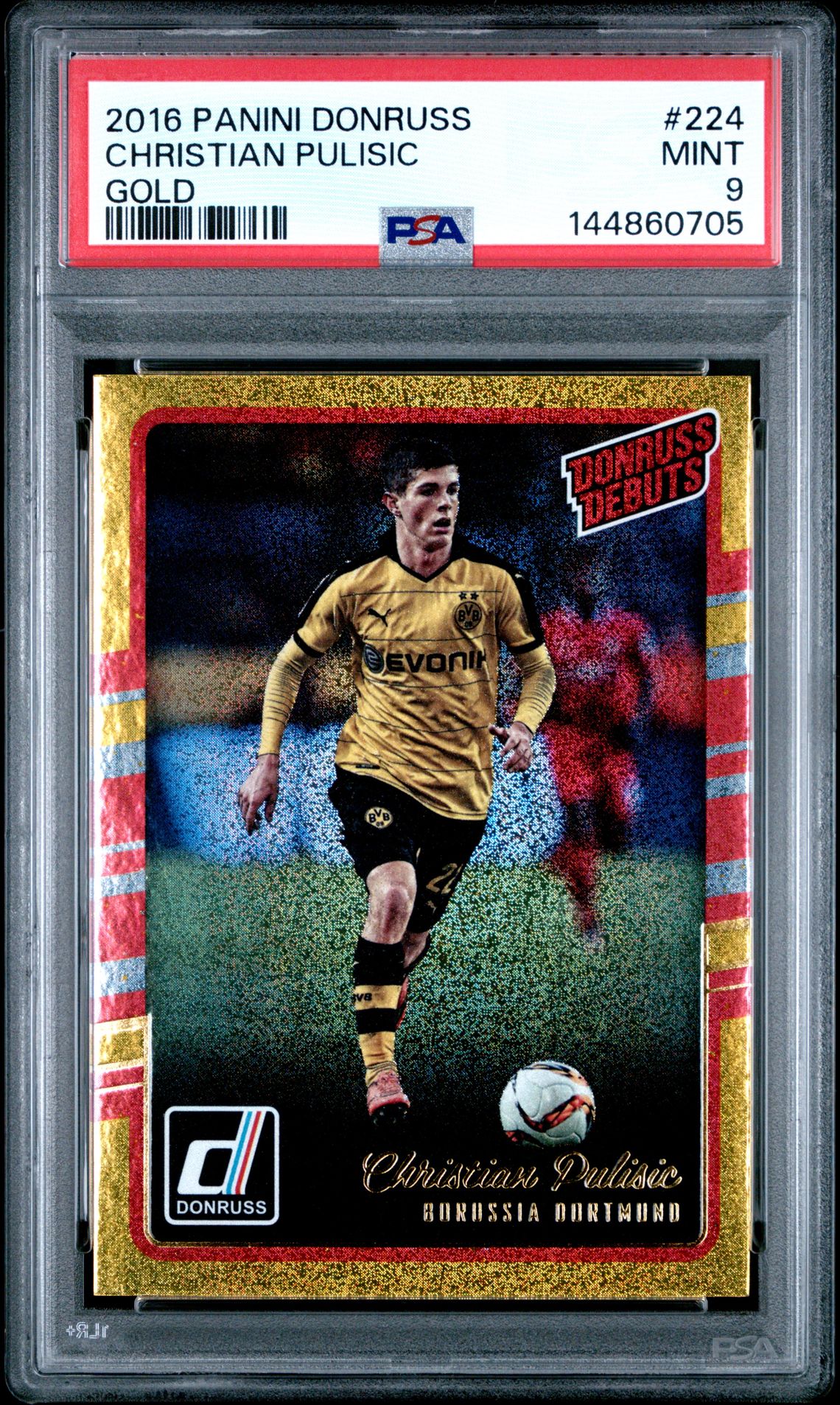 2016 Panini Donruss Christian Pulisic #224 (Gold) Mint 9 front