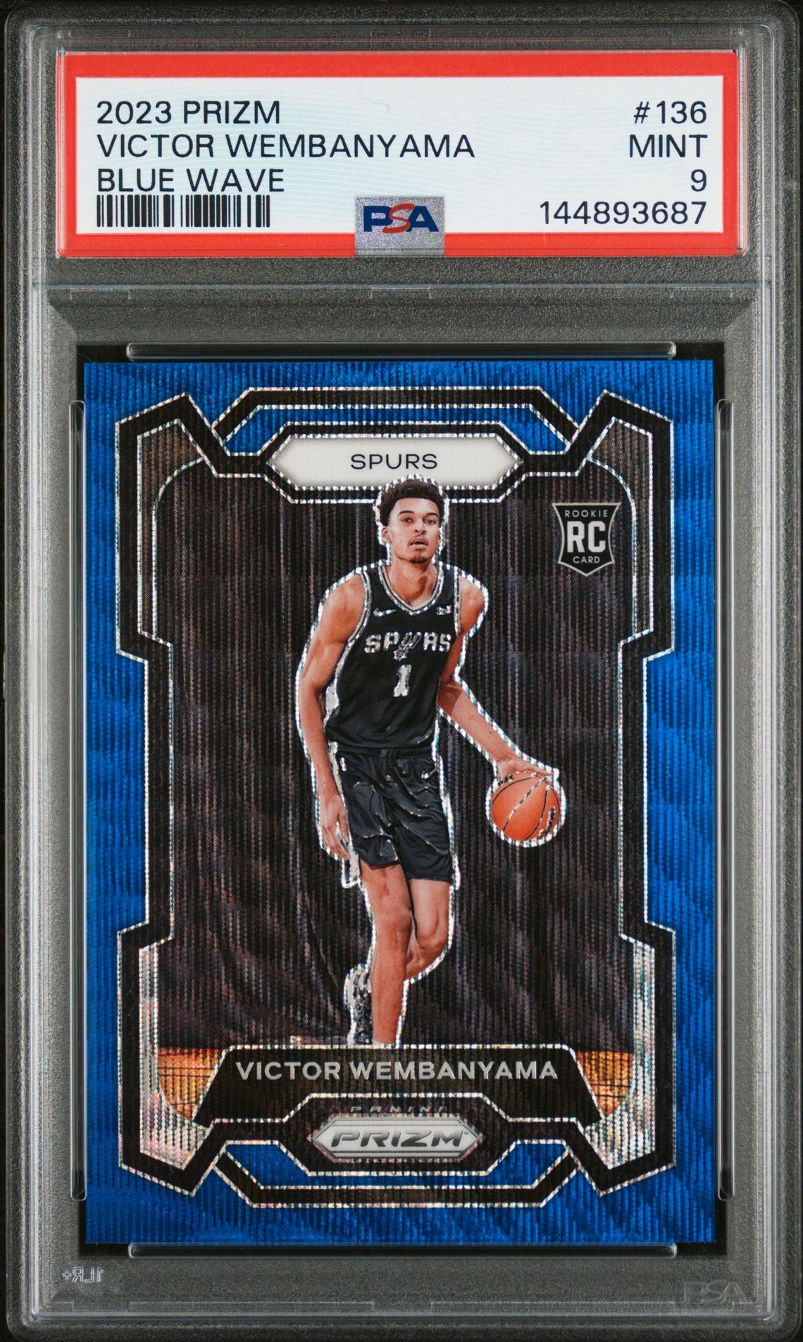 2023 Panini PANINI PRIZM Wave #136 Victor Wembanyama front