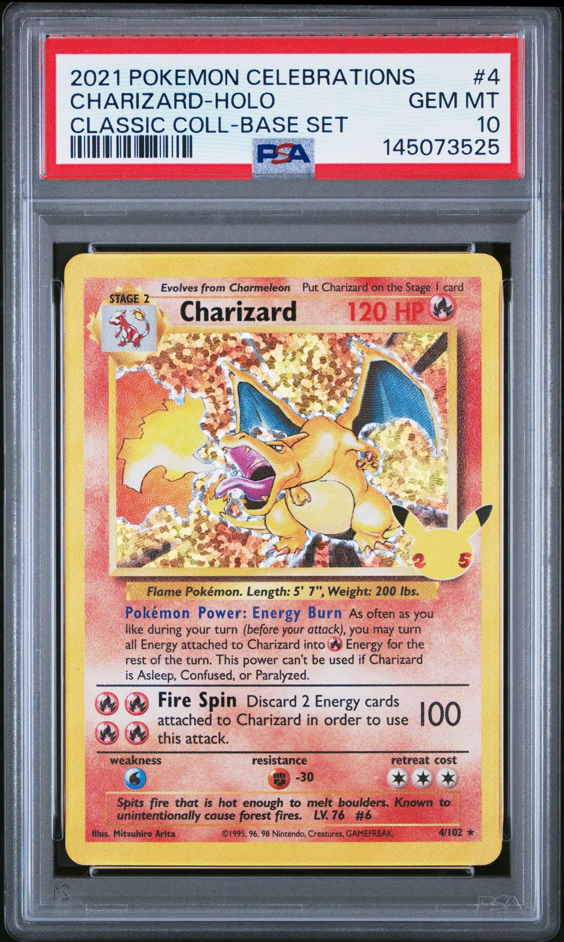 2021 Pokemon POKEMON CELEBRATIONS CLASSIC COLLECTION BASE SET #4 Charizard-Holo front
