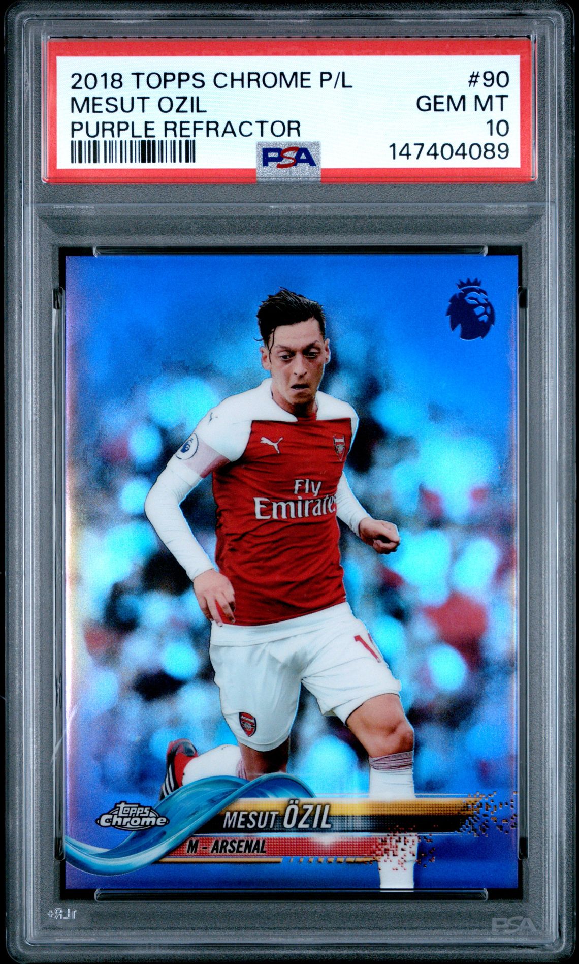 2018 Topps Chrome TOPPS CHROME PREMIER LEAGUE PURPLE REFRACTOR #90 Mesut Ozil front