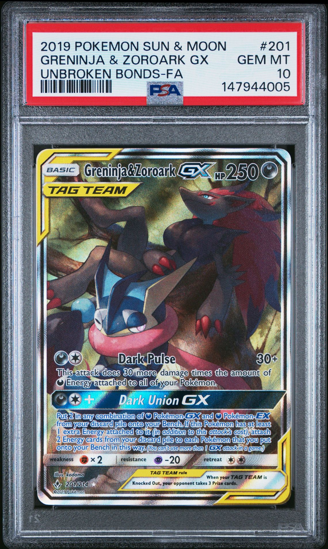 2019 Pokemon POKEMON SUN & MOON UNBROKEN BONDS UNBROKEN BONDS-FA #201 Greninja & Zoroark Gx front