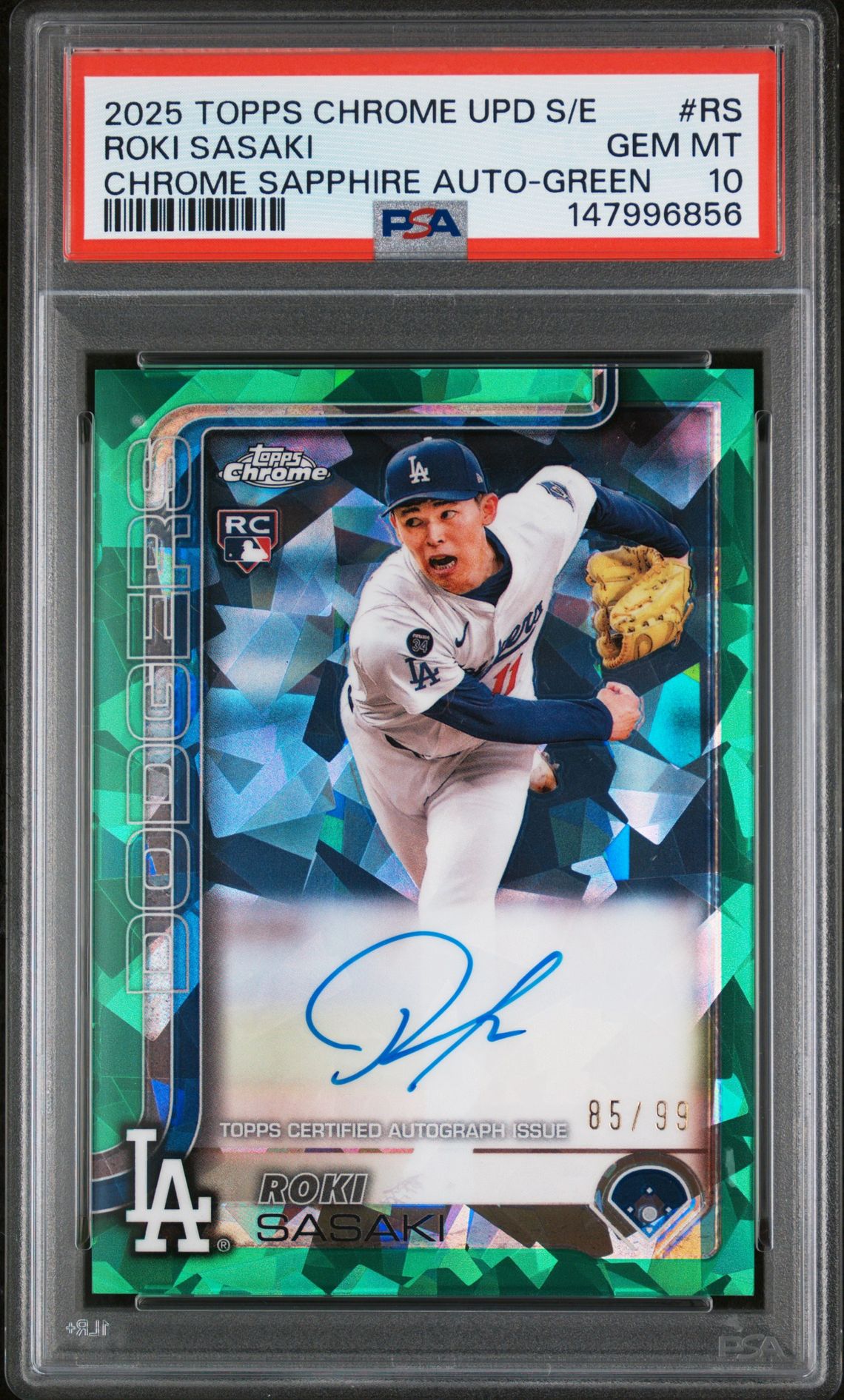 2025 Topps TOPPS CHROME SAPPHIRE UPDATE SERIES TOPPS CHROME SAPPHIRE AUTOGRAPHS GREEN #RS Roki Sasaki front