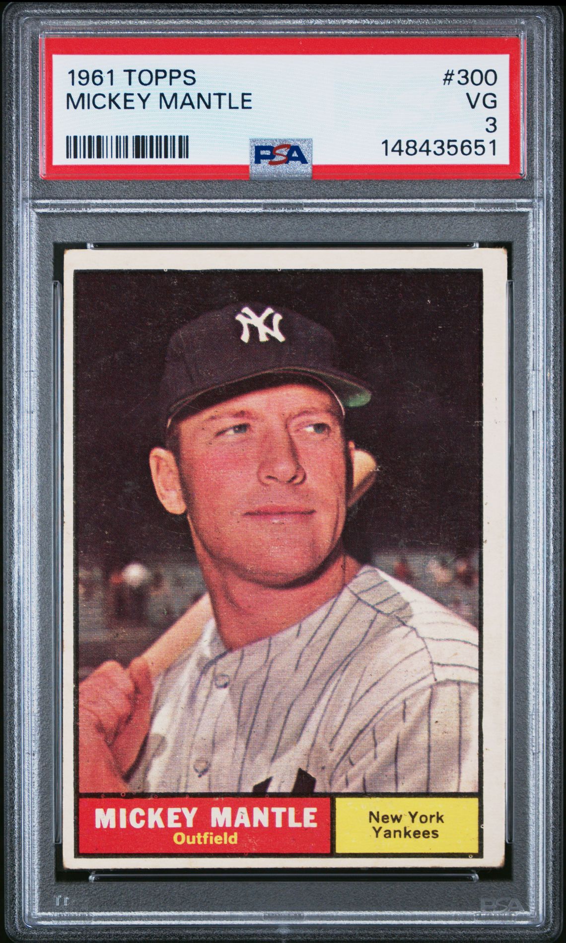 1961 Topps #300 Mickey Mantle front