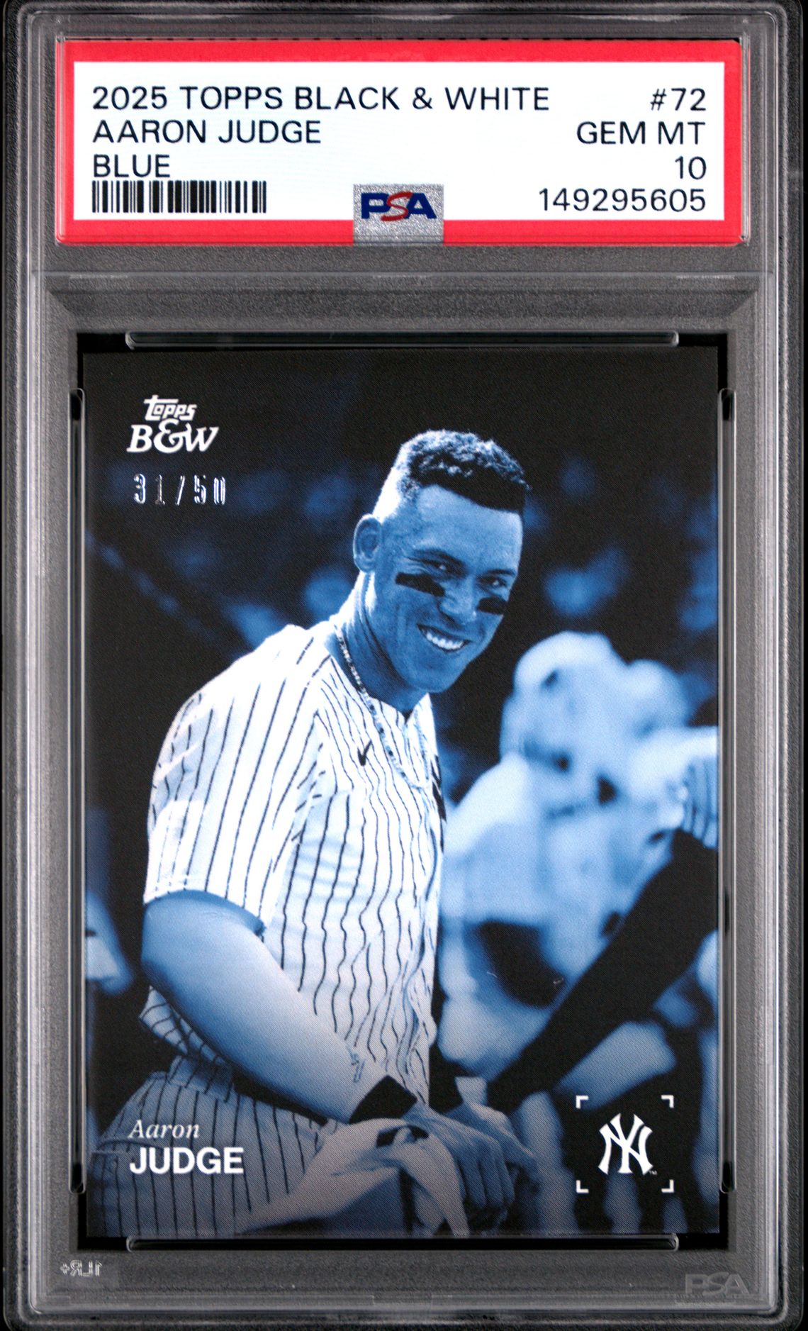 2025 Topps Black And White Aaron Judge #72 (Blue) Gem Mt 10 front