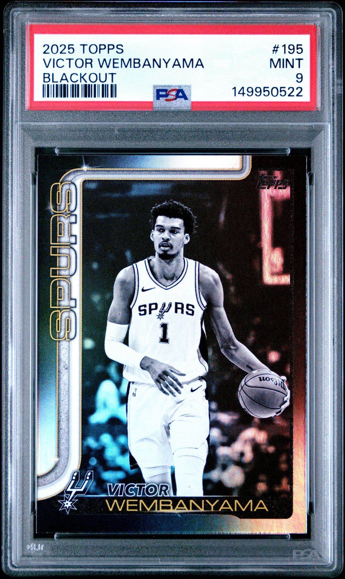 2025 Topps Victor Wembanyama #195 (Blackout) Mint 9 front