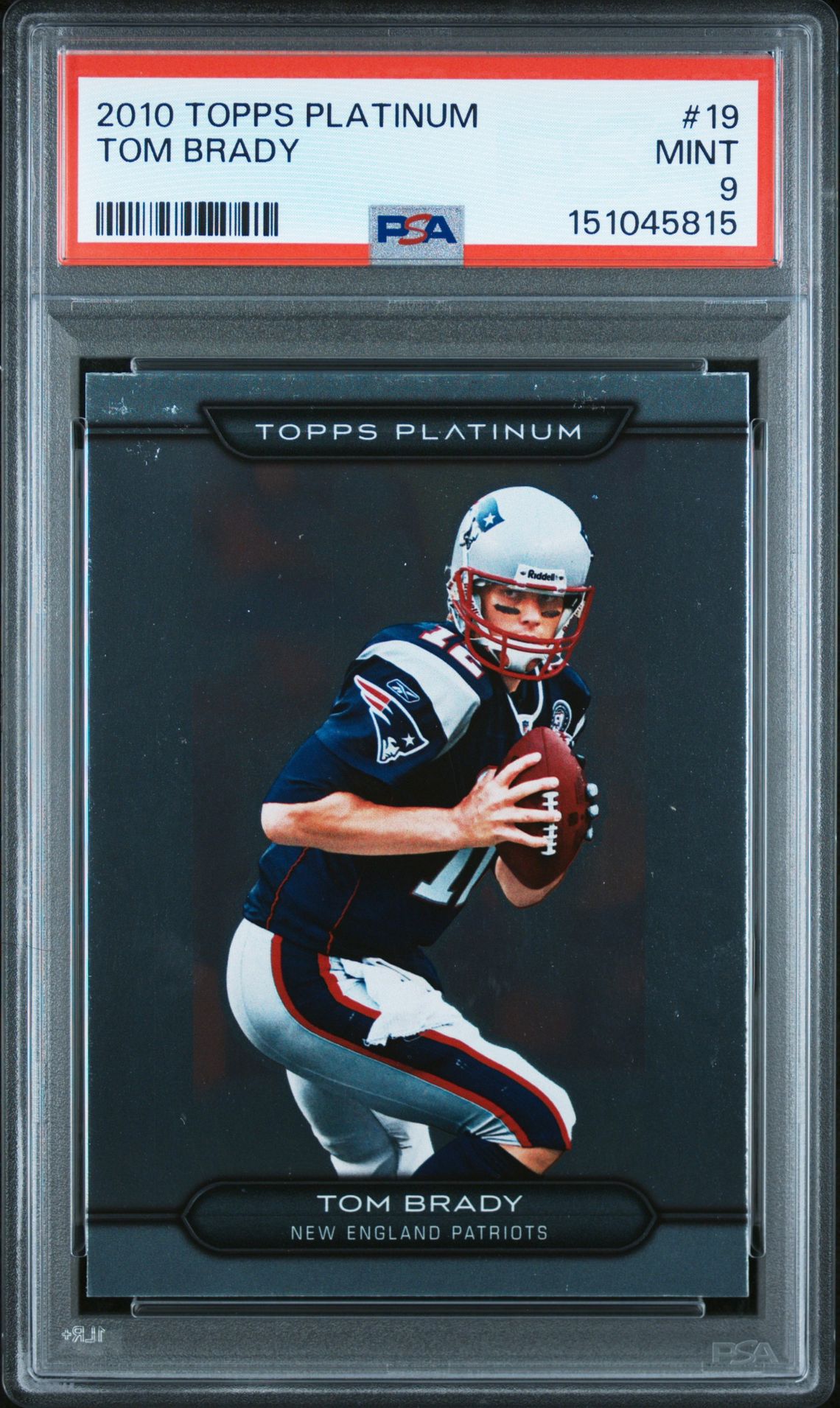 2010 Topps Platinum Tom Brady #19 Mint 9 front