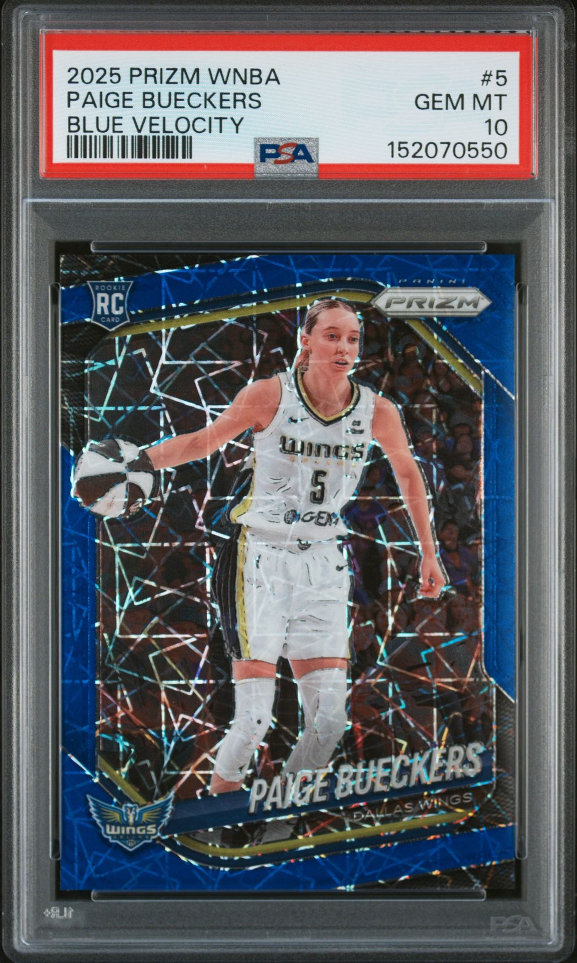 2025 Panini Prizm BLUE VELOCITY #5 Paige Bueckers front