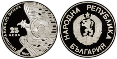 1986 25 Leva World Cup KM-156.2 No Date Above Eagle PR70DCAM