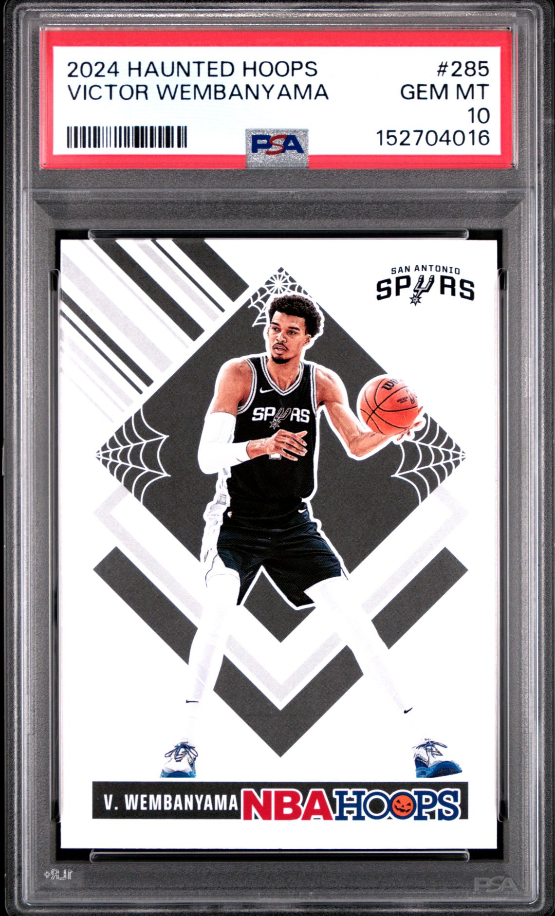2024 Panini PANINI HAUNTED HOOPS #285 Victor Wembanyama front