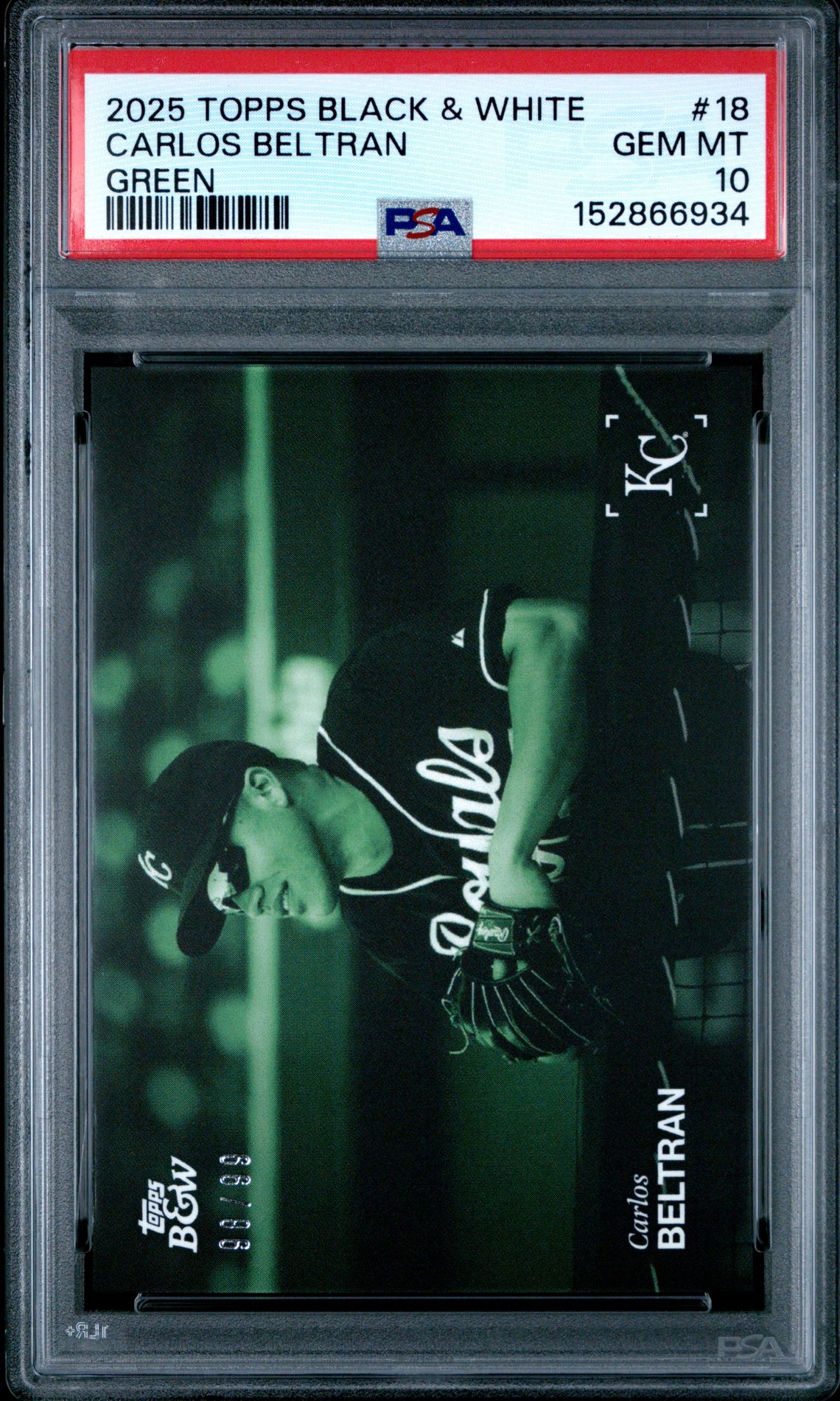 2025 Topps Black And White Carlos Beltran #18 (Green) Gem Mt 10 front