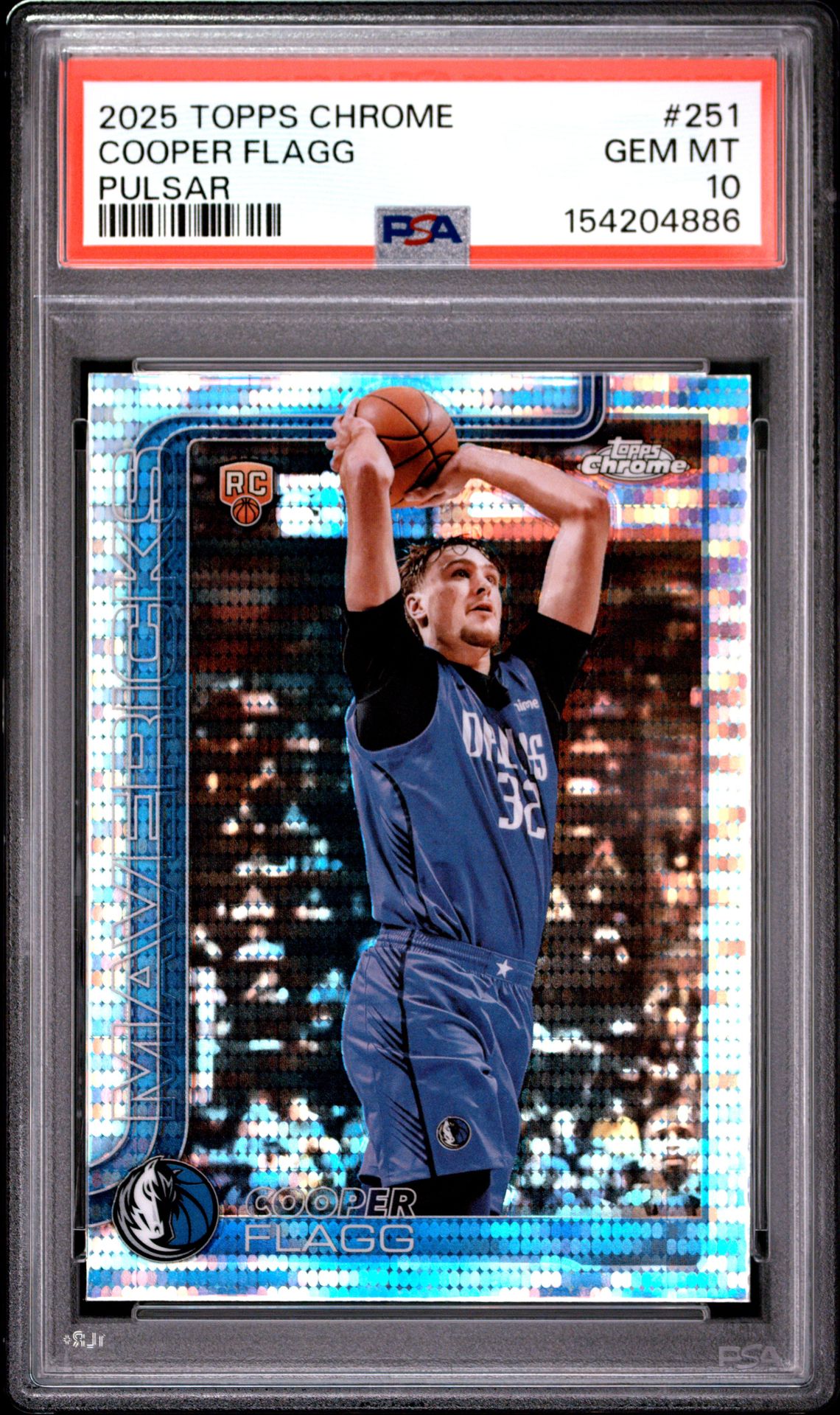 FLAGG TOPPS CHROME 2025