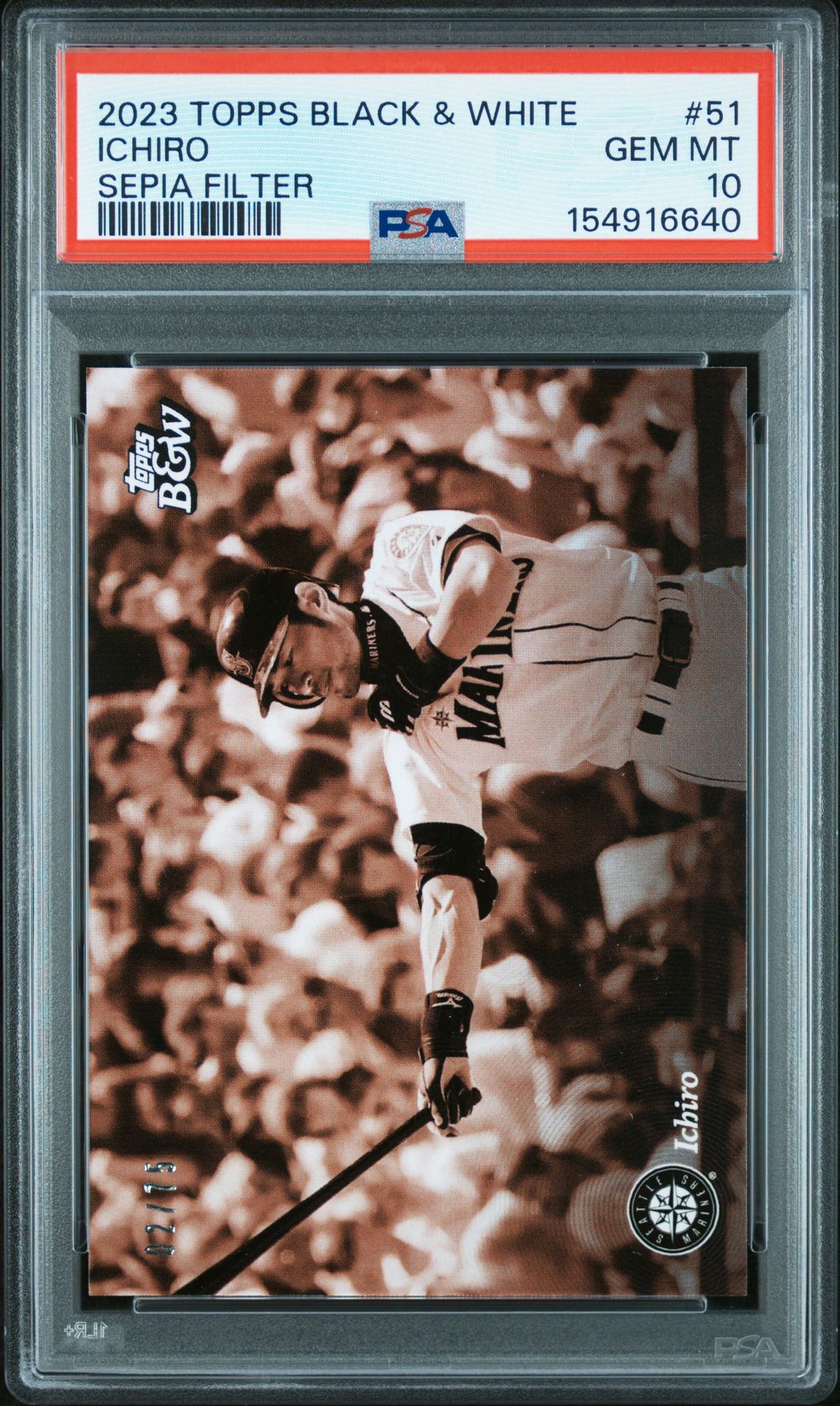 2023 Topps TOPPS BLACK AND WHITE SEPIA FILTER #51 Ichiro front