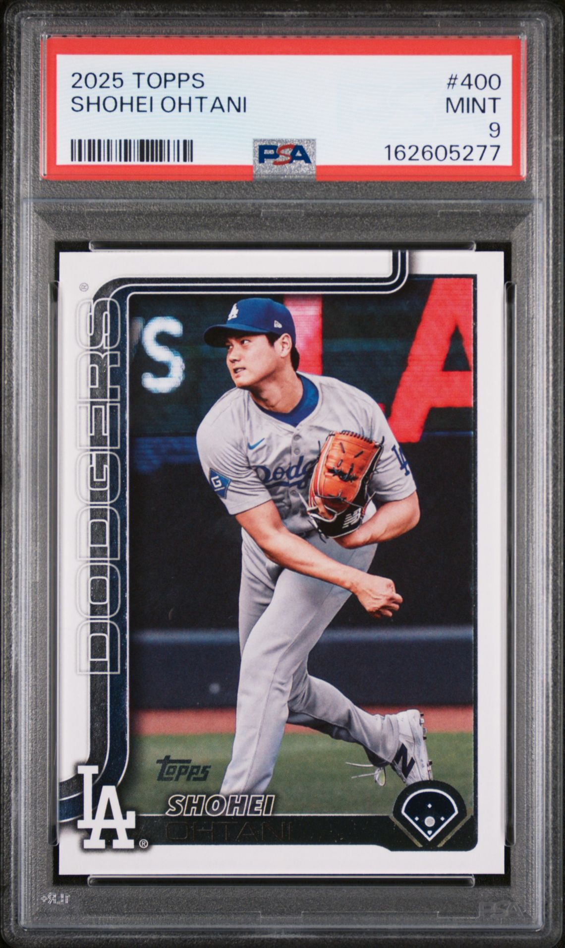 2025 Topps Shohei Ohtani #400 Mint 9 front