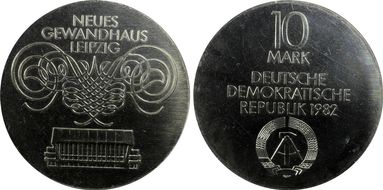 1982 10 Mk Gewandhaus MS66