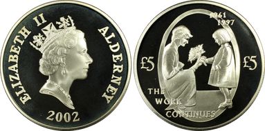 2002 £5 Princess Diana KM-27a PR68DCAM