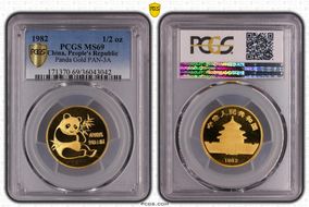 1982 1/2 oz Panda Gold PAN-3A MS69