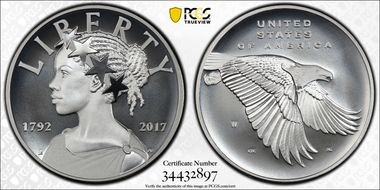 2017-W Medal American Liberty Enhanced Unc 225th Anniversary U.S. Mint Set SP70