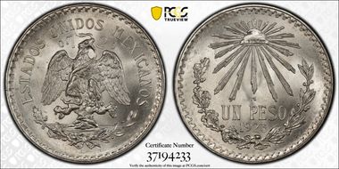 1923-M Peso KM-455  Ag MS66