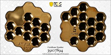2018 € 5 Honeycomb Gilt Ag PR69DCAM