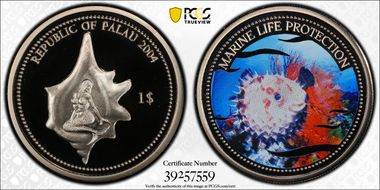 2004 $1 KM-123 Puffer Fish PR70DCAM