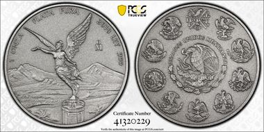 2018-Mo Onza Libertad Ag - Antiqued SP70