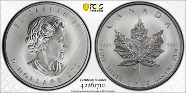 2021-W $5  Maple Leaf - Tailored Specimen SP70