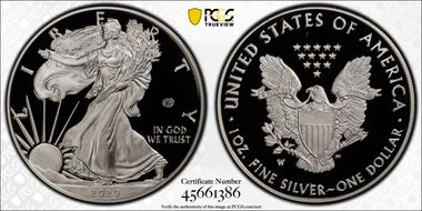2020-W  $1 Silver Eagle - v75 Privy PR70DCAM
