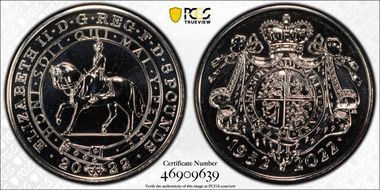 2022 £5 Platinum Jubilee CuNi J. Bergdahl Obv. MS69