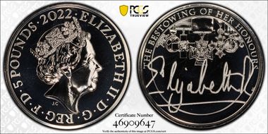 2022 £5 Honours & Investitures MS69