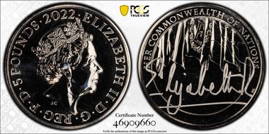 2022 £5 Commonwealth of Nations The Queen's Reign MS68